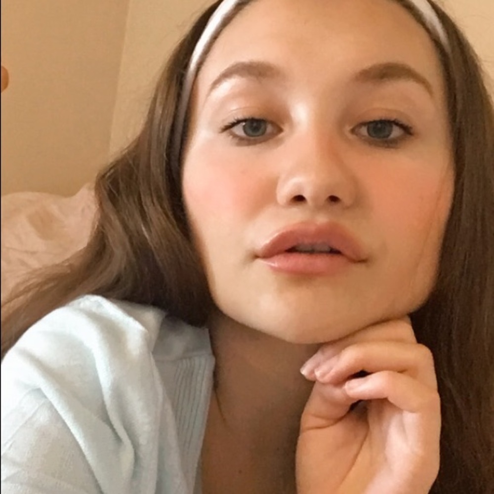 Meet your Posher, Natalia